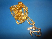 Olho de Horus Dourado